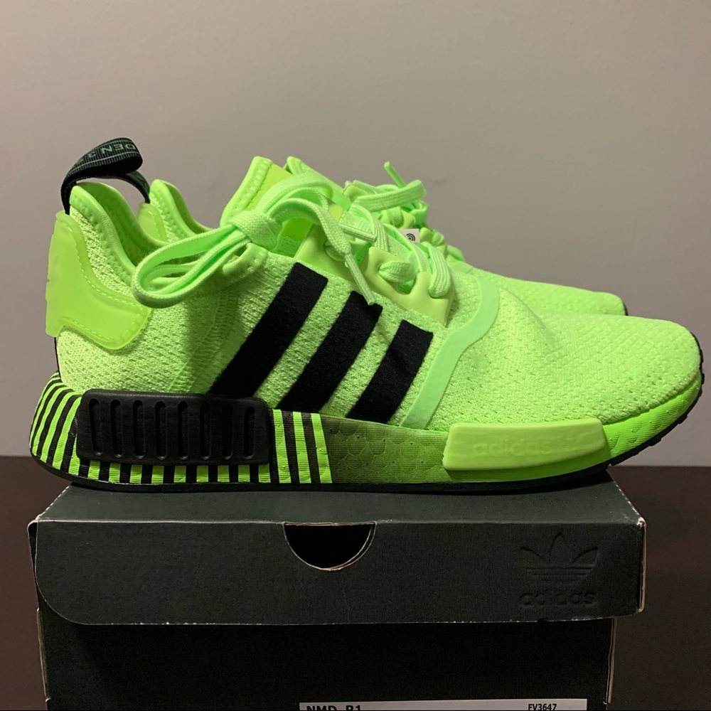 Men Adidas NMD R1